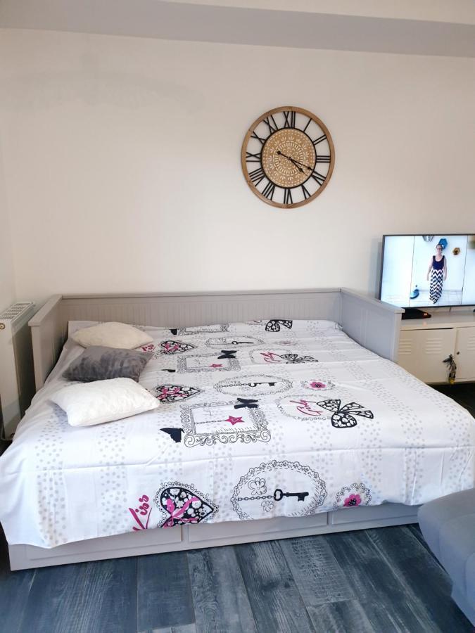 Appartement Studio O Fil De L'O A 12 Kilometres De Disneyland Paris Crecy-la-Chapelle Exterior foto